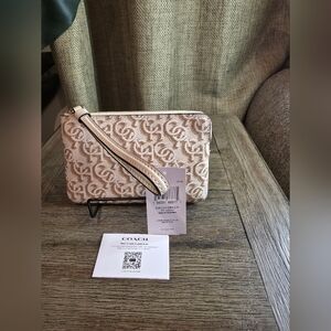 COACH Chalk Cream Leather Crossbody Wallet NWT